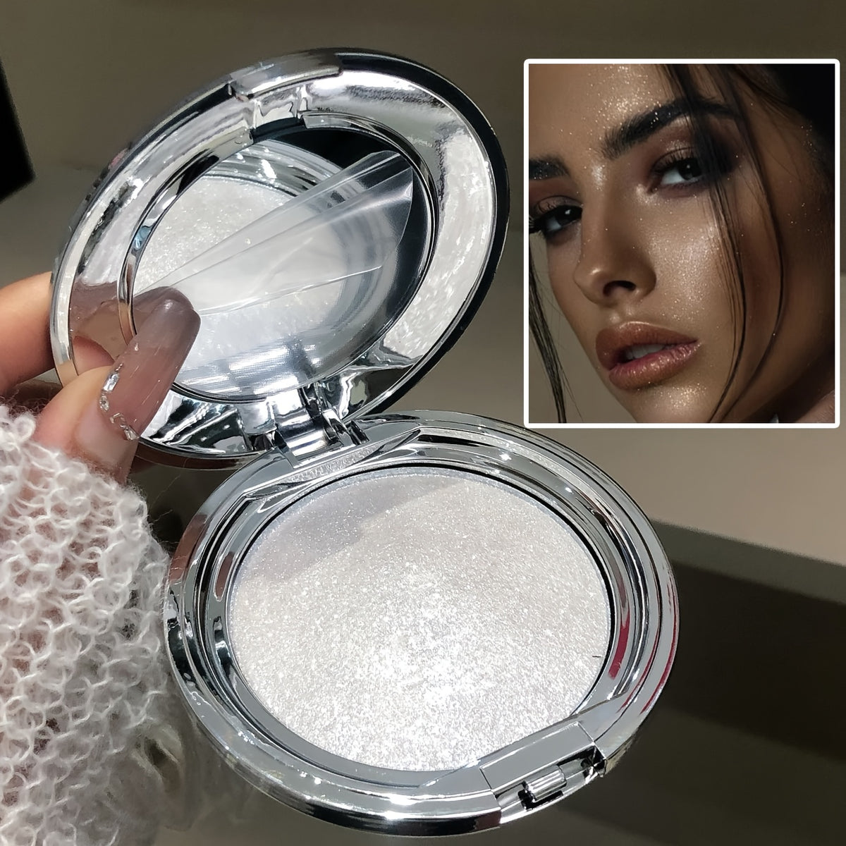 Glow Goddess Highlighter – Intense Shine & Long-Lasting Radiance for Face and Eyes