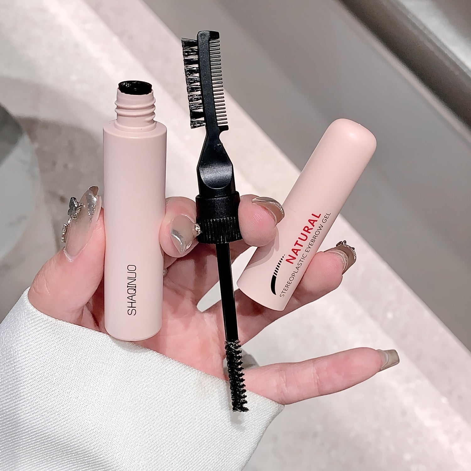 3D Brow Styling Gel – Long-Lasting & Waterproof for Fluffy Natural Brows