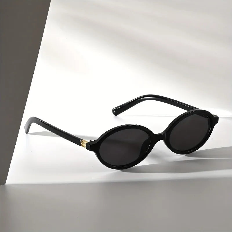 Urban Oval Classics - Timeless retro vibes