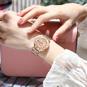 Elegant Women’s Quartz Watch – Luminous Hands, Water Resistant & Calendar